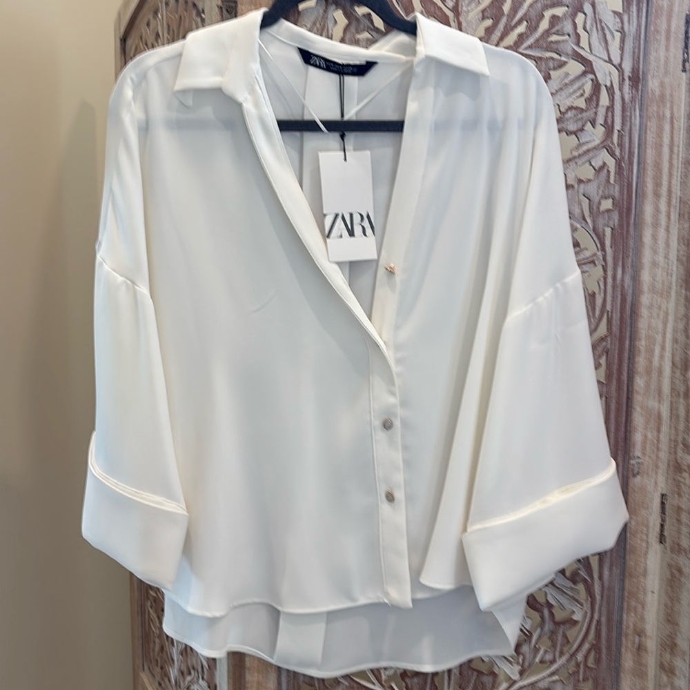 Zara oversized top M